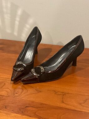Stuart Weitzman Marsala Suede & Tortoiseshell Pump